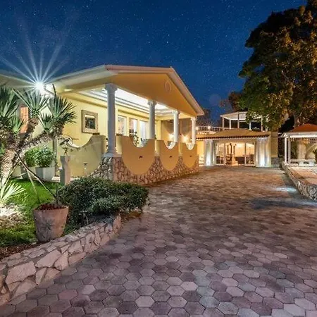 Vintage In Istria Near Sea Villa *